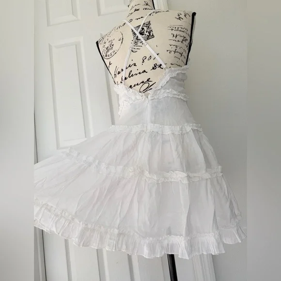 Polly Drawing Swing Dress White Ruffles Plunge Babydoll Sz 6 Flowy Fairy Core - Picture 13 of 16